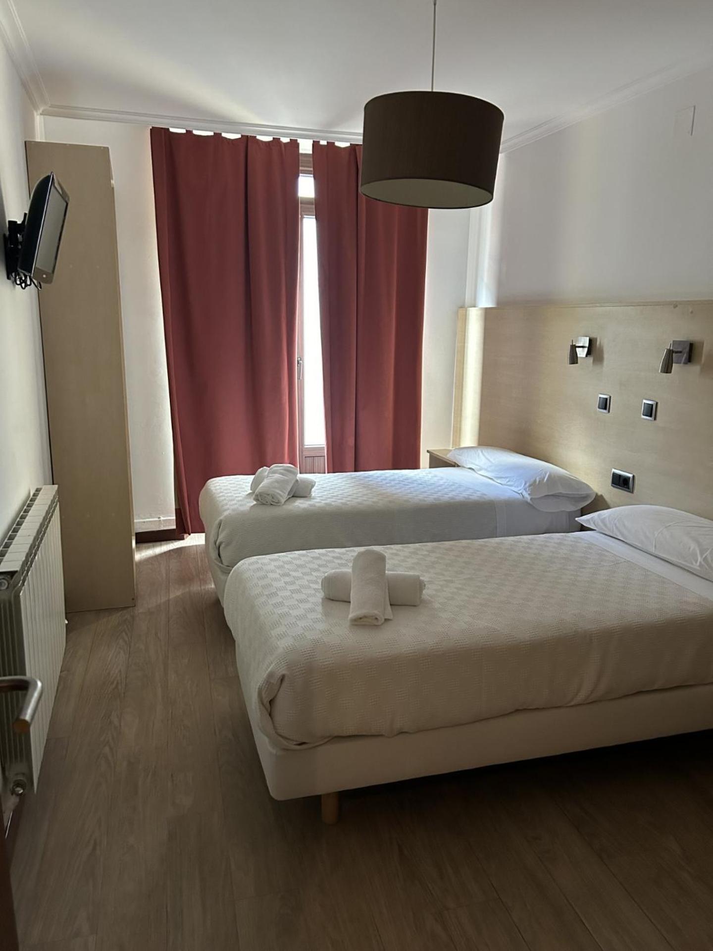 Pension Casa Otano Pamplona Luaran gambar