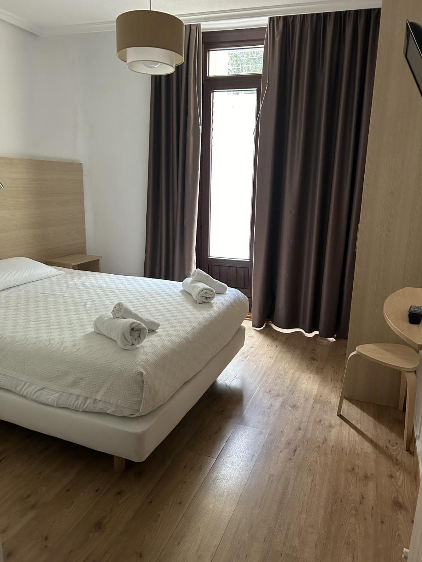 Pension Casa Otano Pamplona Luaran gambar