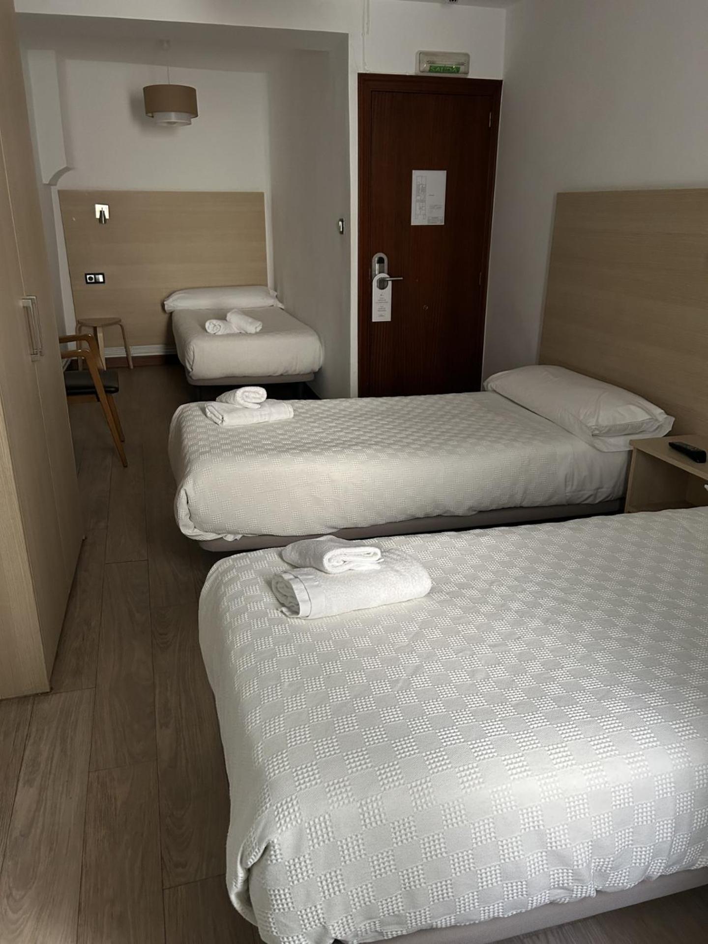 Pension Casa Otano Pamplona Luaran gambar